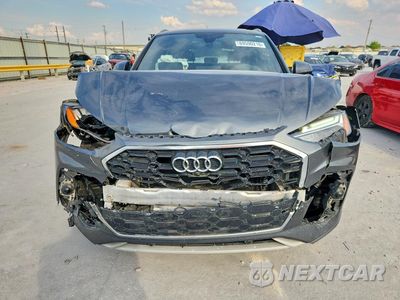 Piąte zdjęcie samochodu w środku: 2023 AUDI Q5 PREMIUM PLUS 45 VIN:WA1EAAFY8P2152056 - miniatura