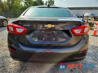 Zdjęcie 6 z 13 samochodu: 2017 CHEVROLET CRUZE LT VIN:1G1BE5SM7H7125726 - miniatura
