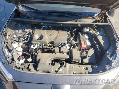 Zdjęcie 12 z 13 samochodu: 2025 TOYOTA RAV4 XLE VIN:2T3W1RFV5SC312720 - miniatura