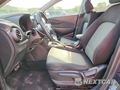 Zdjęcie 7 z 13 samochodu: 2018 HYUNDAI KONA SEL VIN:KM8K22AAXJU133375 - miniatura