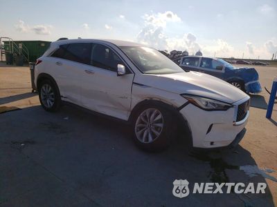 Czwarte zdjęcie samochodu z boku: 2019 INFINITI QX50 PURE VIN:3PCAJ5M18KF104855 - miniatura