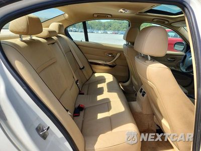 Zdjęcie 10 z 12 samochodu: 2011 BMW 328 I VIN:WBAPH7G59BNM57619 - miniatura