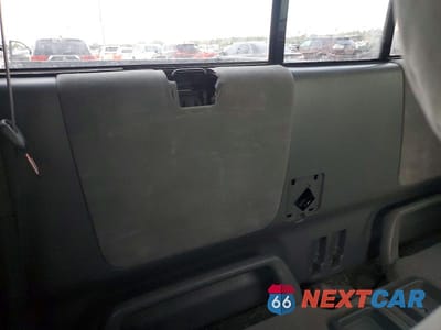 Zdjęcie 10 z 12 samochodu: 2008 TOYOTA TACOMA V6 VIN:5TEUU42N78Z591090 - miniatura