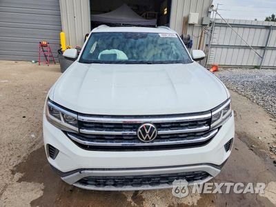 Piąte zdjęcie samochodu w środku: 2020 VOLKSWAGEN ATLAS CROSS SPORT SE VIN:1V26E2CA5LC220408 - miniatura