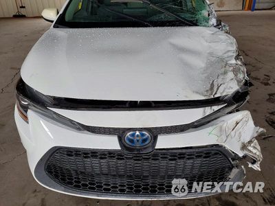 Zdjęcie 11 z 12 samochodu: 2022 TOYOTA COROLLA VIN:JTDEAMDE7N3011664 - miniatura