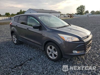 Czwarte zdjęcie samochodu z boku: 2015 FORD ESCAPE SE VIN:1FMCU9GX6FUC09846 - miniatura