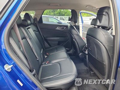 Zdjęcie 11 z 13 samochodu: 2023 KIA SPORTAGE EX VIN:5XYK33AFXPG035735 - miniatura