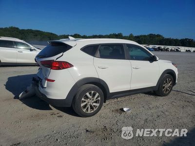 Trzecie zdjęcie samochodu z tyłu: 2019 HYUNDAI TUCSON VALUE VIN:KM8J3CA44KU060112 - miniatura