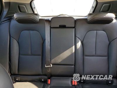 Zdjęcie 10 z 13 samochodu: 2021 VOLVO XC40 T5 MOMENTUM VIN:YV4162UK3M2424922 - miniatura
