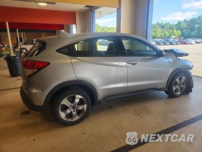 Trzecie zdjęcie samochodu z tyłu: 2020 HONDA HR-V LX VIN:3CZRU6H35LM734092 - miniatura