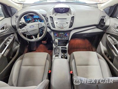 Zdjęcie 8 z 13 samochodu: 2018 FORD ESCAPE SE VIN:1FMCU9GD6JUB29638 - miniatura