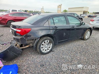 Trzecie zdjęcie samochodu z tyłu: 2014 CHRYSLER 200 LX VIN:1C3CCBAB0EN206529 - miniatura