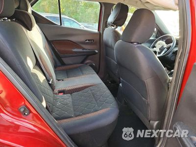 Zdjęcie 11 z 14 samochodu: 2018 NISSAN KICKS SR VIN:3N1CP5CU2JL514718 - miniatura