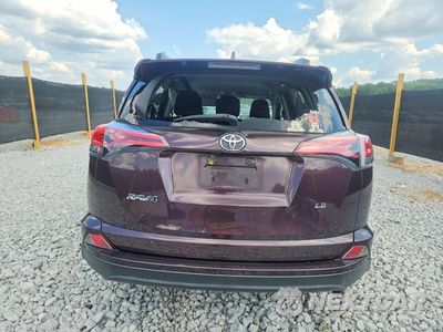 Zdjęcie 6 z 12 samochodu: 2018 TOYOTA RAV4 LE VIN:2T3ZFREV0JW429165 - miniatura