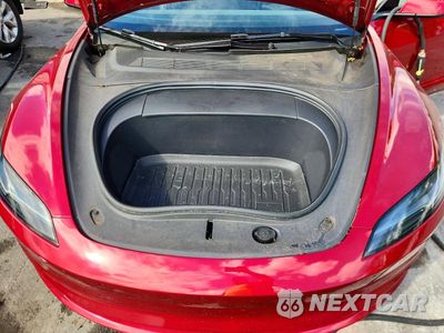 Zdjęcie 11 z 13 samochodu: 2024 TESLA MODEL 3 VIN:5YJ3E1EB9RF796017 - miniatura