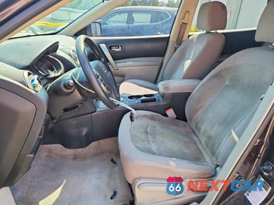 Zdjęcie 7 z 13 samochodu: 2013 NISSAN ROGUE S VIN:JN8AS5MT8DW036574 - miniatura