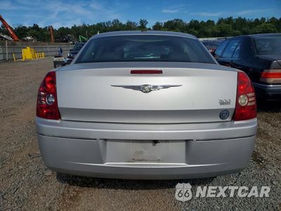 Zdjęcie 6 z 12 samochodu: 2010 CHRYSLER 300 TOURING VIN:2C3CA5CV1AH270628 - miniatura