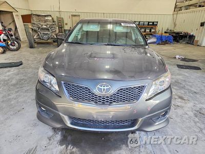 Piąte zdjęcie samochodu w środku: 2010 TOYOTA CAMRY SE VIN:4T1BF3EK8AU022921 - miniatura