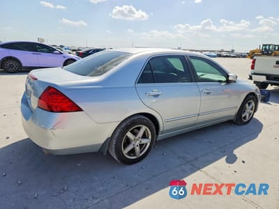 Trzecie zdjęcie samochodu z tyłu: 2007 HONDA ACCORD SE VIN:JHMCM56387C009746 - miniatura