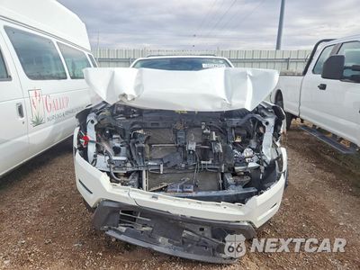 Piąte zdjęcie samochodu w środku: 2024 NISSAN FRONTIER SV VIN:1N6ED1CL5RN643818 - miniatura