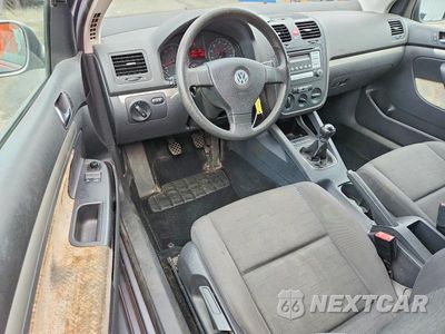 Zdjęcie 8 z 13 samochodu: 2009 VOLKSWAGEN RABBIT VIN:WVWAB71K79W105815 - miniatura