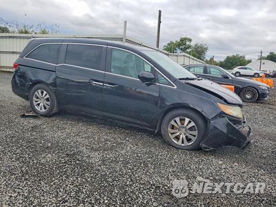 Czwarte zdjęcie samochodu z boku: 2015 TOYT HONDA ODY VIN:5FNRL5H69FB041452 - miniatura