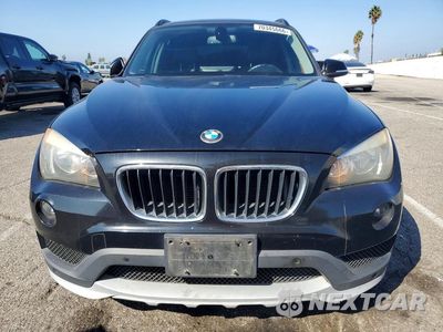 Piąte zdjęcie samochodu w środku: 2015 BMW X1 SDRIVE28I VIN:WBAVM1C5XFV315629 - miniatura