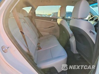 Zdjęcie 11 z 13 samochodu: 2019 HYUNDAI TUCSON SE VIN:KM8J23A40KU925001 - miniatura