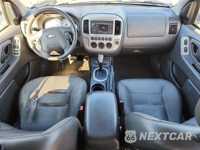 Zdjęcie 8 z 14 samochodu: 2007 FORD ESCAPE HEV VIN:1FMCU59H97KB61237 - miniatura