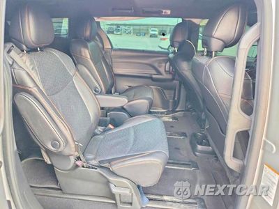 Zdjęcie 11 z 13 samochodu: 2024 TOYOTA SIENNA XSE 7-PASSENGER VIN:5TDCSKFC8RS108963 - miniatura