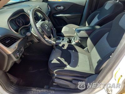 Zdjęcie 7 z 13 samochodu: 2016 JEEP CHEROKEE SPORT VIN:1C4PJMAB7GW225820 - miniatura