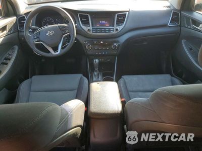 Zdjęcie 8 z 13 samochodu: 2018 HYUNDAI TUCSON SE VIN:KM8J23A40JU798376 - miniatura