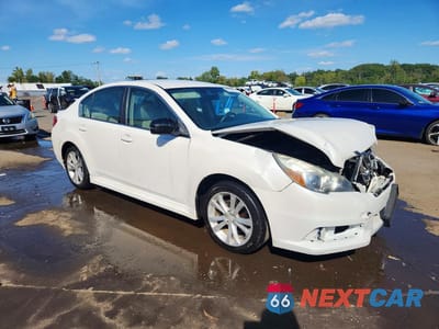 Czwarte zdjęcie samochodu z boku: 2014 SUBARU LEGACY 2.5I VIN:4S3BMBA65E3033318 - miniatura