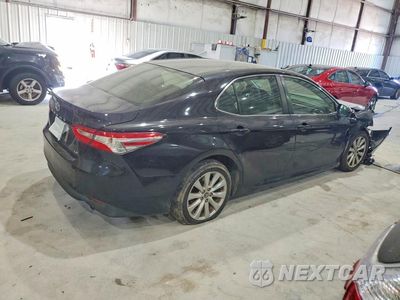 Trzecie zdjęcie samochodu z tyłu: 2018 TOYOTA CAMRY LE VIN:JTNB11HK2J3008856 - miniatura