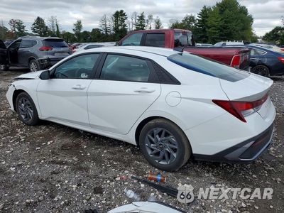 Drugie zdjęcie samochodu z przodu: 2024 HYUNDAI ELANTRA SEL VIN:KMHLM4DG6RU844321 - miniatura