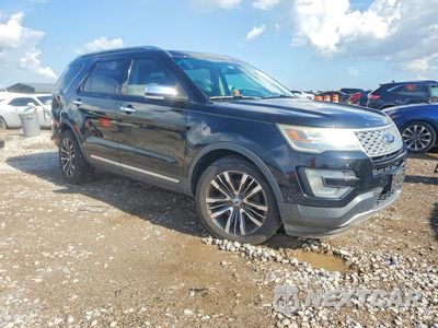 Czwarte zdjęcie samochodu z boku: 2016 FORD EXPLORER PLATINUM VIN:1FM5K8HT7GGC03851 - miniatura