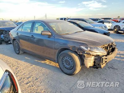 Czwarte zdjęcie samochodu z boku: 2007 TOYOTA CAMRY LE VIN:4T1BE46K77U585152 - miniatura