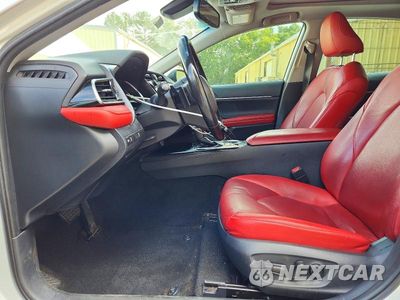 Zdjęcie 7 z 12 samochodu: 2019 TOYOTA CAMRY XSE VIN:4T1B61HKXKU847926 - miniatura