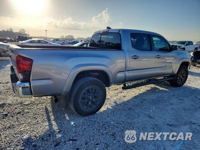 Trzecie zdjęcie samochodu z tyłu: 2020 TOYOTA TACOMA SR5 V6 VIN:5TFBZ5DN3LX005111 - miniatura