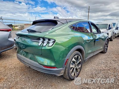 Trzecie zdjęcie samochodu z tyłu: 2025 FORD MUSTANG MACH-E SELECT VIN:3FMTK1R41SMA08719 - miniatura