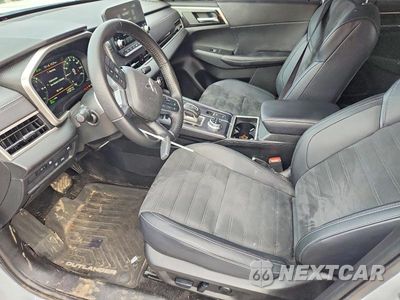 Zdjęcie 7 z 13 samochodu: 2025 MITSUBISHI OUTLANDER SE VIN:JA4T5VA97SZ049259 - miniatura