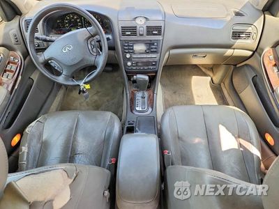 Zdjęcie 8 z 12 samochodu: 2001 INFINITI I30 BASE VIN:JNKCA31A21T031865 - miniatura