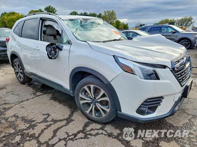 Czwarte zdjęcie samochodu z boku: 2023 SUBARU FORESTER LIMITED VIN:JF2SKANC7PH513478 - miniatura