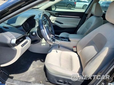 Zdjęcie 7 z 12 samochodu: 2019 NISSAN ALTIMA SV VIN:1N4BL4DV5KC102270 - miniatura
