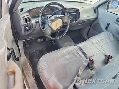 Zdjęcie 8 z 13 samochodu: 2000 FORD F150 VIN:1FTZF1728YNB19772 - miniatura