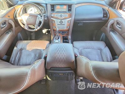 Zdjęcie 8 z 13 samochodu: 2015 INFINITI QX80 BASE VIN:JN8AZ2NE9F9086735 - miniatura