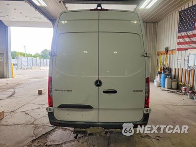 Zdjęcie 6 z 13 samochodu: 2023 MERCEDES-BENZ SPRINTER 2500 DELIVERY VAN VIN:W1Y4NDHY4PT148645 - miniatura