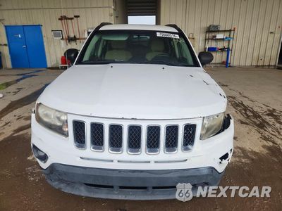 Piąte zdjęcie samochodu w środku: 2014 JEEP COMPASS SPORT VIN:1C4NJCBA4ED881621 - miniatura