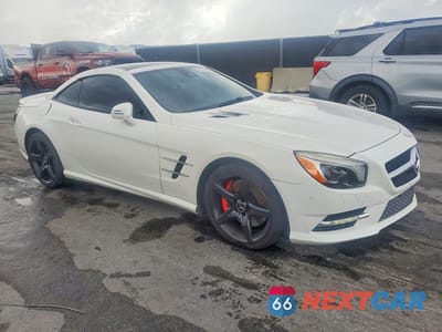 Czwarte zdjęcie samochodu z boku: 2013 MERCEDES-BENZ SL 550 VIN:WDDJK7DA4DF020724 - miniatura