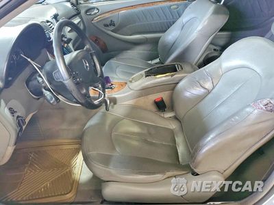 Zdjęcie 7 z 12 samochodu: 2006 MERCEDES-BENZ CLK 350 VIN:WDBTJ56J16F190113 - miniatura